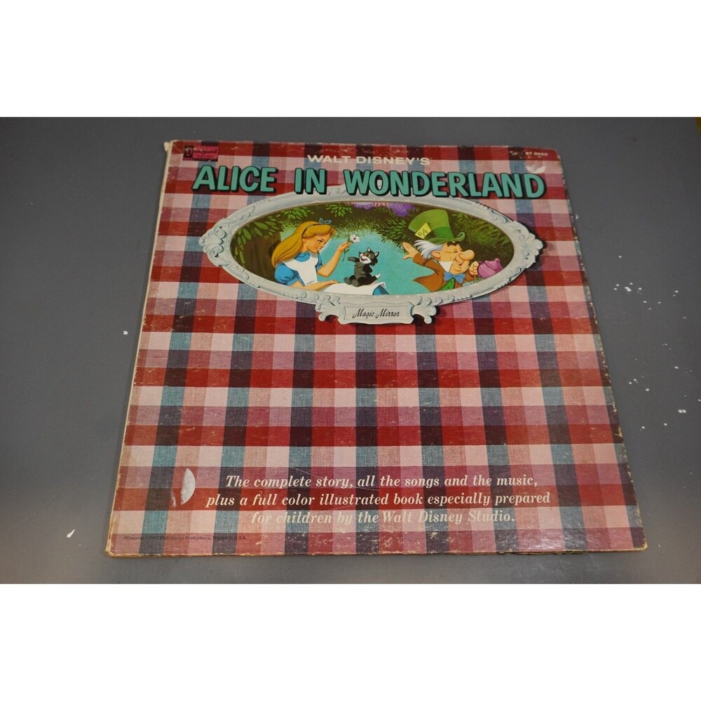 1967 Walt Disney's Alice In Wonderland LP Disneyland ST 3909 With Book